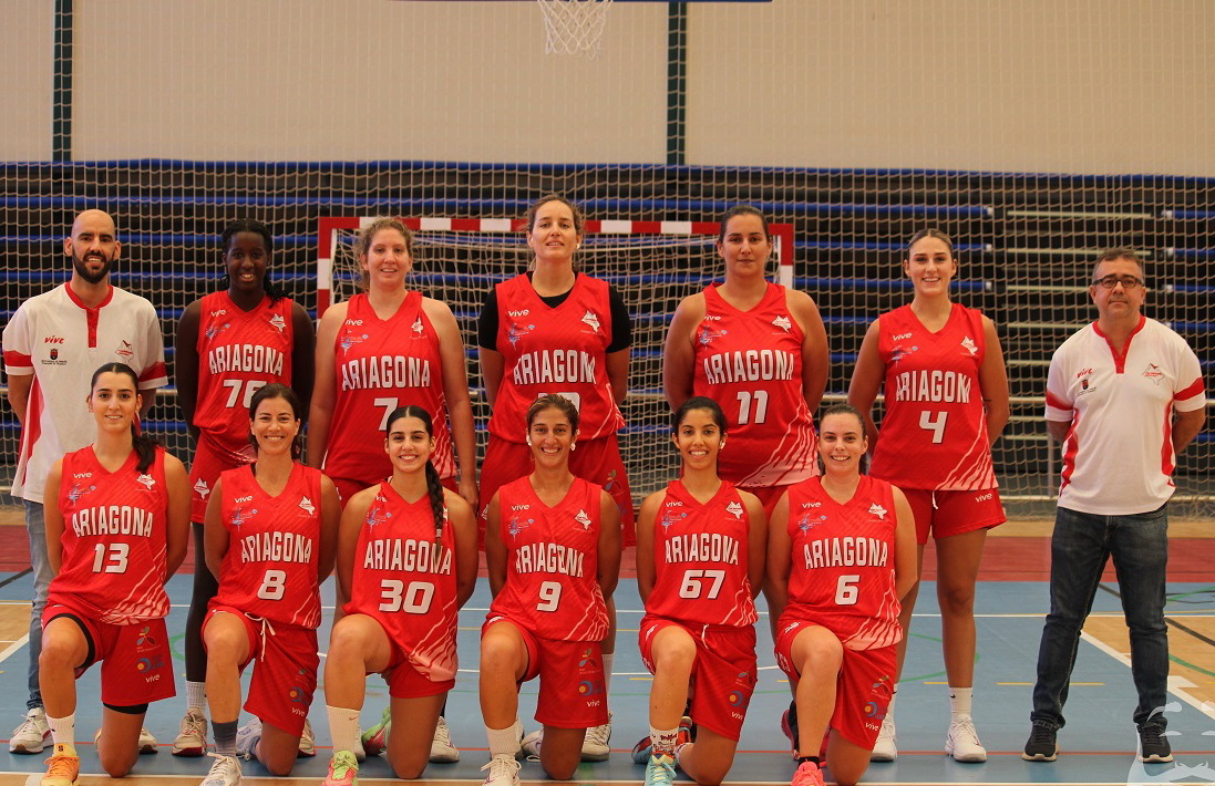 El Ariagona asalta la cancha del líder