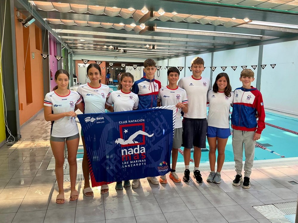 Ocho nadadores del Nadamas, con la selecci&oacute;n canaria