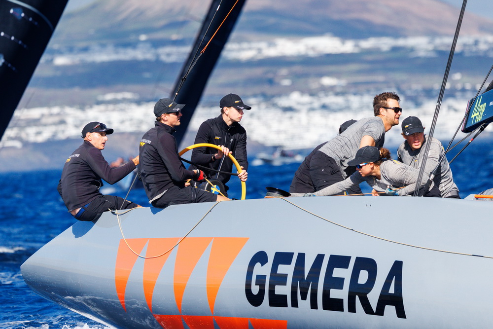 Gemera lidera el estreno en Puerto Calero