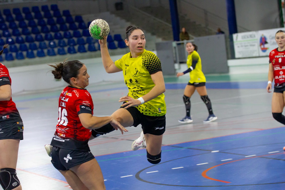 El CB Puerto del Carmen complica su permanencia